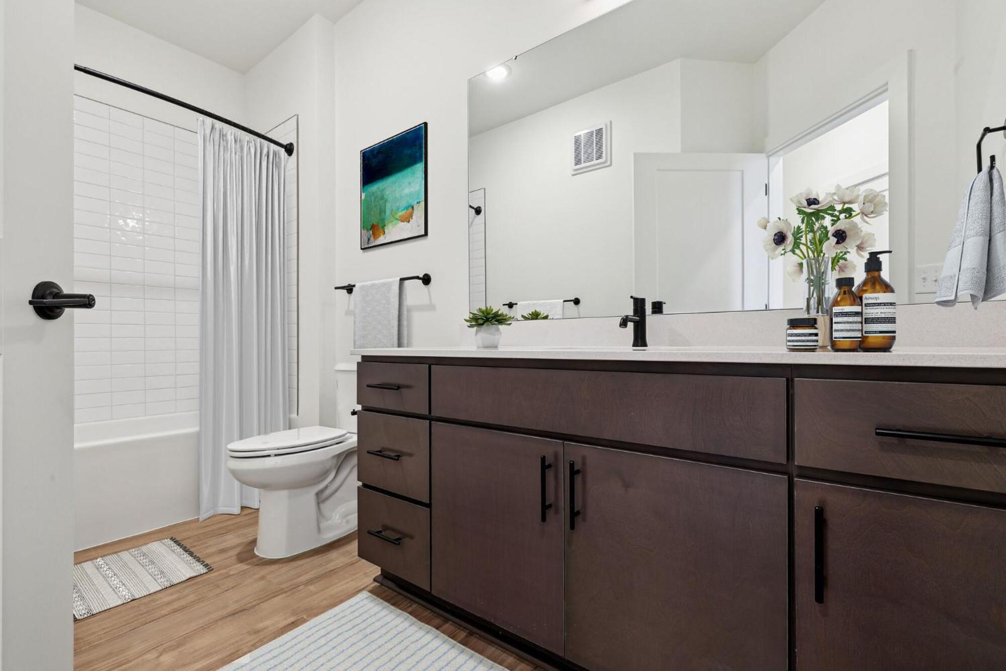 Luxury Furnished Apartments By Hyatus At The Navigator Richmond Exteriér fotografie