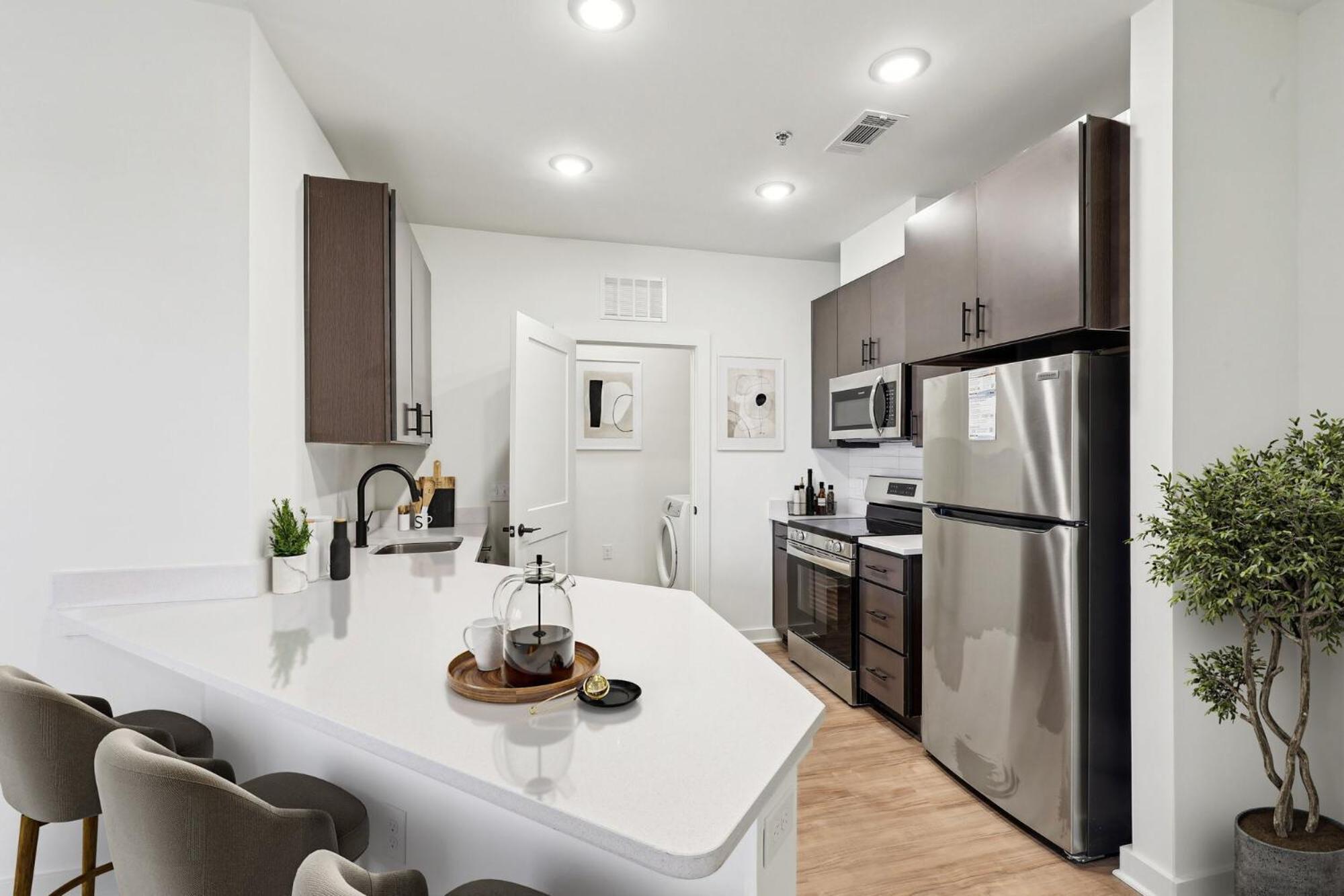 Luxury Furnished Apartments By Hyatus At The Navigator Richmond Exteriér fotografie